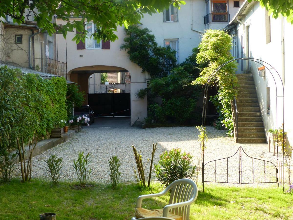 Bed and Breakfast Les Glycines Le Vigan  Esterno foto